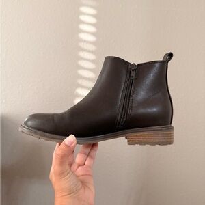 Sonoma NWOT Dark Brown Leather Boots